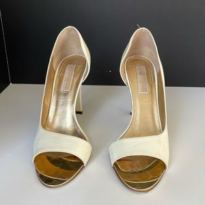 Michael kors white patent leather d’orsay pump Size 7